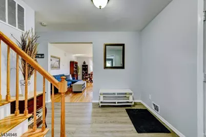 539 Lyme Rock Rd, Bridgewater, NJ 08807 - Photo 4