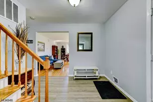 539 Lyme Rock Rd, Bridgewater, NJ 08807 - Photo 4