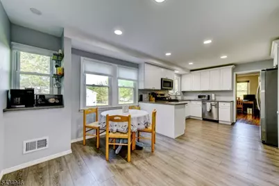 539 Lyme Rock Rd, Bridgewater, NJ 08807 - Photo 10