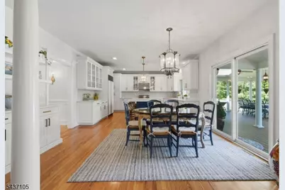 13 Hunters Trl, Chester, NJ 07930 - Photo 12