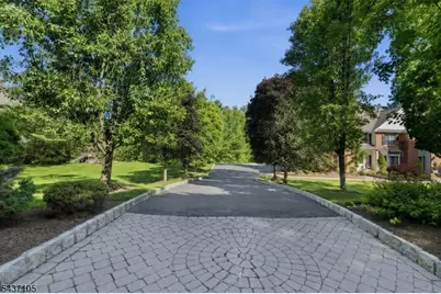 13 Hunters Trl, Chester, NJ 07930 - Photo 46