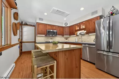 616 Woodglen Rd, Lebanon Township, NJ 08826 - Photo 10