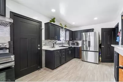 155 Ivy St, Newark, NJ 07106 - Photo 10