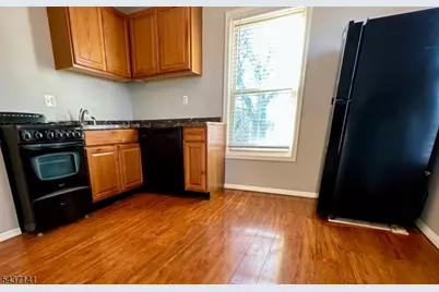 408 S Elmer St, Westfield, NJ 07090 - Photo 2
