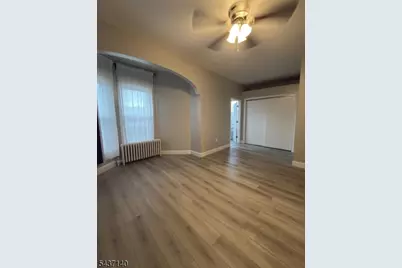 222 Devon St, Kearny, NJ 07032 - Photo 6