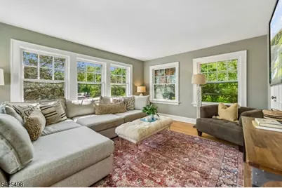 24 Mayhew Dr, South Orange, NJ 07079 - Photo 8