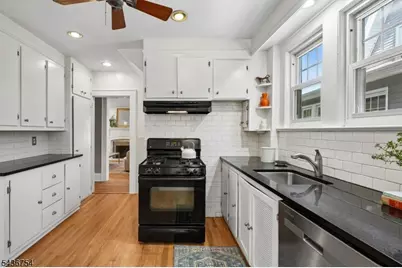 32 Rutgers St, Maplewood, NJ 07040 - Photo 12