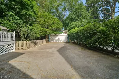 424 Clark St, South Orange, NJ 07079 - Photo 40