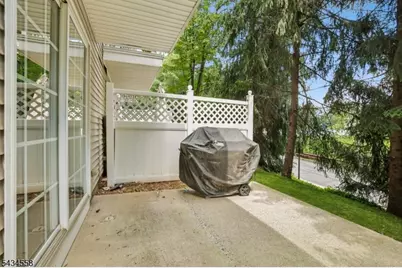 118 Donato Cir, Scotch Plains Township, NJ 07076 - Photo 30