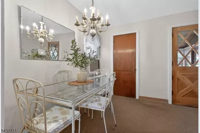 189 Tappan Ave, Belleville, NJ 07109 - Photo 16