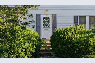 189 Tappan Ave, Belleville, NJ 07109 - Photo 2