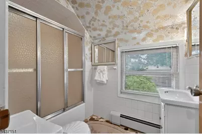 189 Tappan Ave, Belleville, NJ 07109 - Photo 26