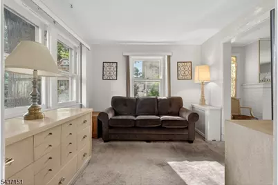 189 Tappan Ave, Belleville, NJ 07109 - Photo 6