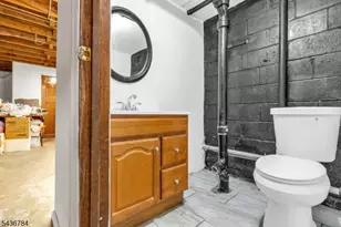 150 Crosby Ave, Paterson, NJ 07502 - Photo 24