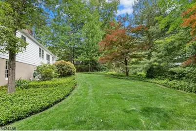 28 Evergreen Dr, Berkeley Heights Township, NJ 07922 - Photo 38