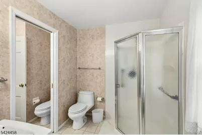 28 Evergreen Dr, Berkeley Heights Township, NJ 07922 - Photo 20
