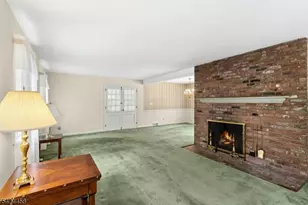 28 Evergreen Dr, Berkeley Heights Township, NJ 07922 - Photo 4