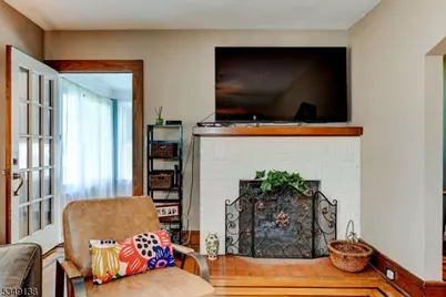 21 Ivanhoe Ave, Somerville, NJ 08876 - Photo 14