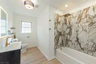 42B Roosevelt St, New Brunswick, NJ 08901 - Photo 6