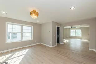 42B Roosevelt St, New Brunswick, NJ 08901 - Photo 4