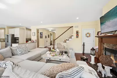 19 Green Valley Way, Harmony Township, NJ 08865 - Photo 6