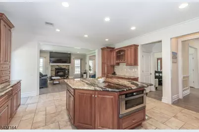 89 Clinton Ave, Mount Olive, NJ 07828 - Photo 12