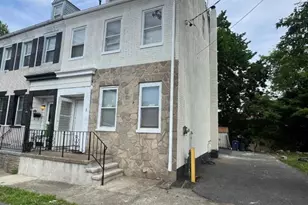 8 Hanover St, Phillipsburg, NJ 08865 - Photo 2
