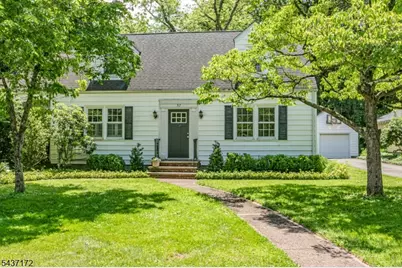 57 Washington St, Rocky Hill, NJ 08558 - Photo 2