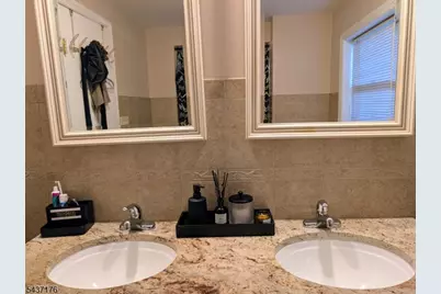 2518 Hawthorne Ave, Union Township, NJ 07083 - Photo 16