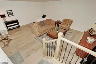 32 Melody Ln, Upper Saddle River, NJ 07458 - Photo 32