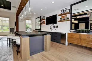 32 Melody Ln, Upper Saddle River, NJ 07458 - Photo 44