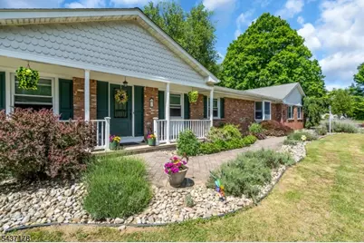 31 Water St, Independence Township, NJ 07840 - Photo 2