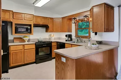 3 South Hillside Dr, Mount Olive, NJ 07828 - Photo 8