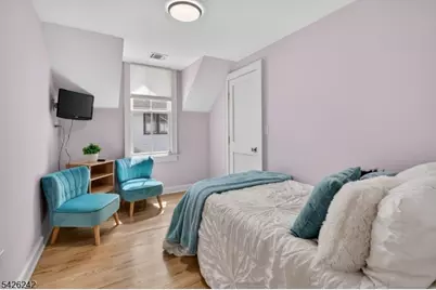 89 Myrtle Ave, Millburn, NJ 07041 - Photo 30