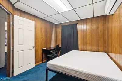96 Beaumont Pl, Newark, NJ 07104 - Photo 18
