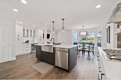 5 Sherwood Dr, Watchung, NJ 07069 - Photo 6