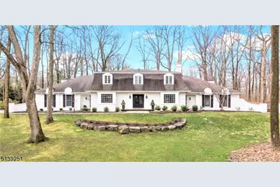 5 Sherwood Dr, Watchung, NJ 07069 - Photo 2