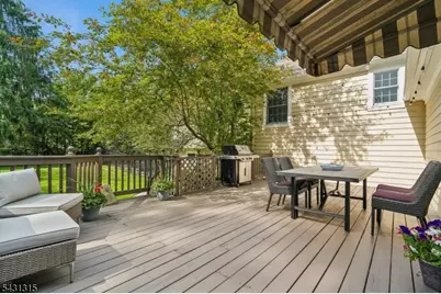 2 Briarwood Dr, Millburn Twp., NJ 07078 - Photo 42