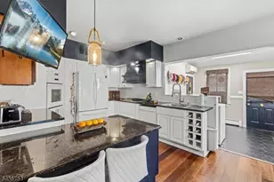 126 E Union St, Burlington City, NJ 08016 - Photo 8