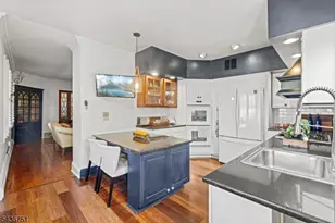 126 E Union St, Burlington City, NJ 08016 - Photo 10