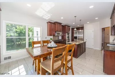 18 Tamari Ct, Randolph Township, NJ 07869 - Photo 8