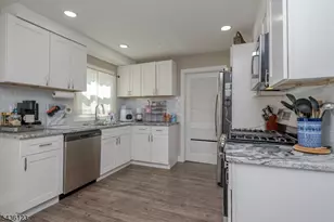 60 Midvale Ln, Willingboro Twp., NJ 08046 - Photo 10