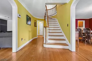 13-17 Van Velsor Pl, Newark, NJ 07112 - Photo 2