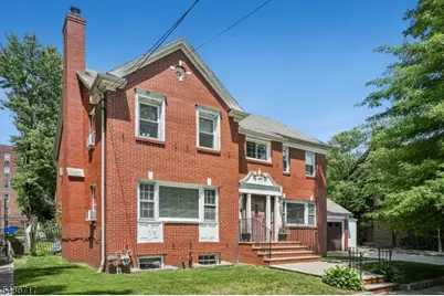 13-17 Van Velsor Pl, Newark, NJ 07112 - Photo 1