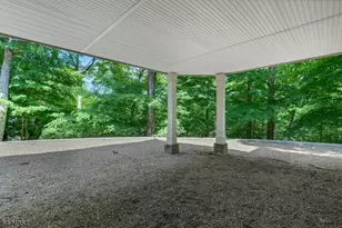24 Stockade Rd, Warren Township, NJ 07059 - Photo 34