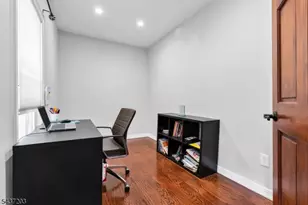 153 Mt Vernon St, Ridgefield, NJ 07660 - Photo 16