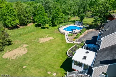 120 Old Clinton Rd, Raritan Township, NJ 08822 - Photo 4