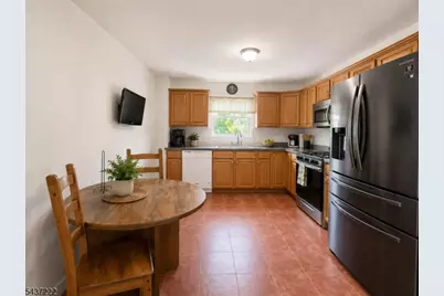 46 Goble St, Newark, NJ 07114 - Photo 8