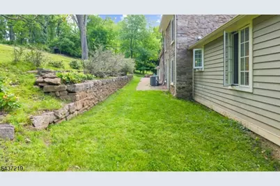 37 Brookville Hollow Rd, Delaware Township, NJ 08559 - Photo 32