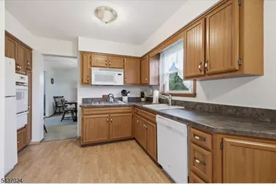 1306 Tooz Place, South Plainfield, NJ 07080 - Photo 8